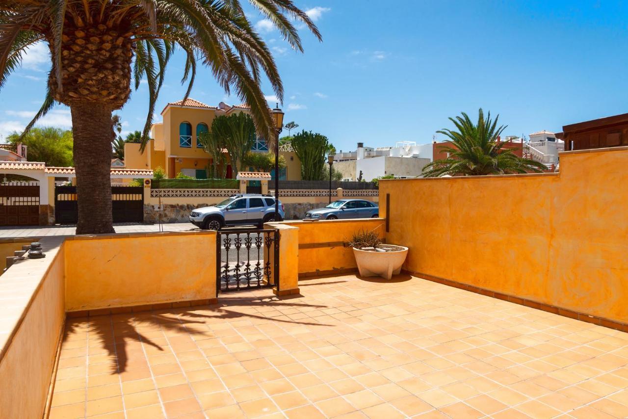 Vila Casa Dorada La Oliva Exteriér fotografie